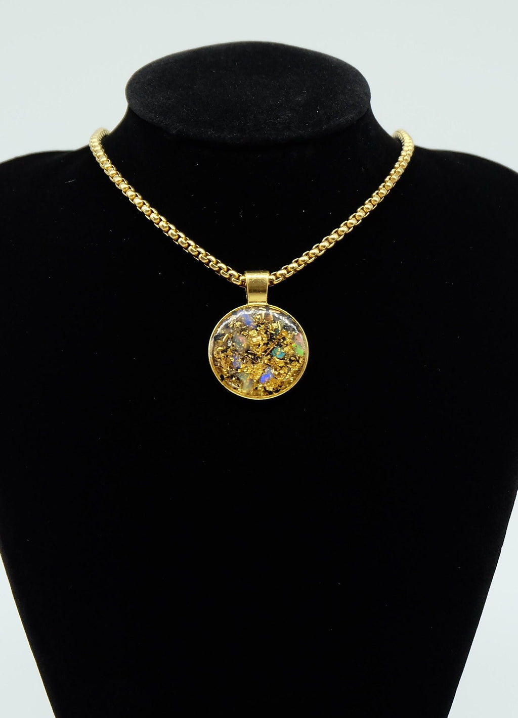 Opal Amulett Orgonit Anhänger mit Opal Gold Bismuth Bronze Bergkristall und Schungit Strahlenschutz und Aktivierung der Kreativität