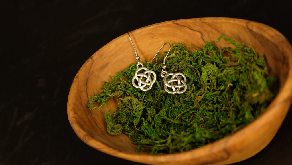 Keltischer Knoten Ohrringe aus Edelstahl & 925 Sterling Silber - 18x15mm - Handmade - Celtic Design