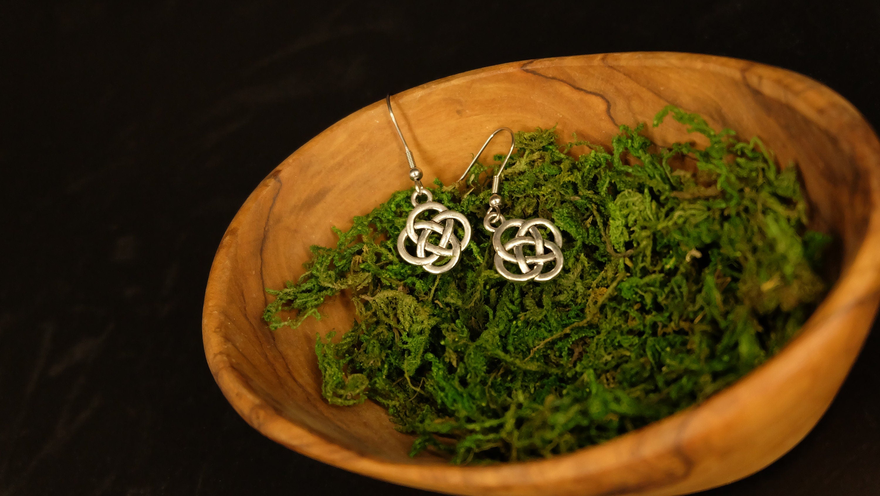 Keltischer Knoten Ohrringe aus Edelstahl & 925 Sterling Silber - 18x15mm - Handmade - Celtic Design