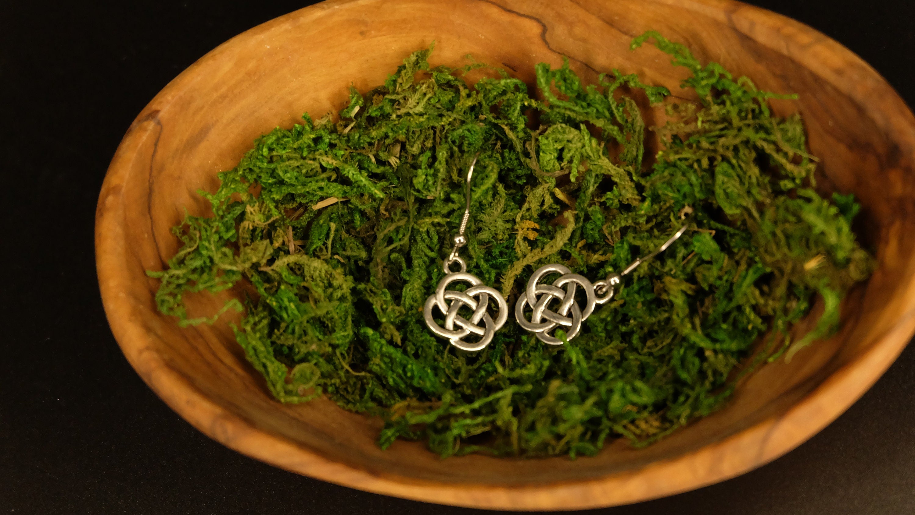 Keltischer Knoten Ohrringe aus Edelstahl & 925 Sterling Silber - 18x15mm - Handmade - Celtic Design