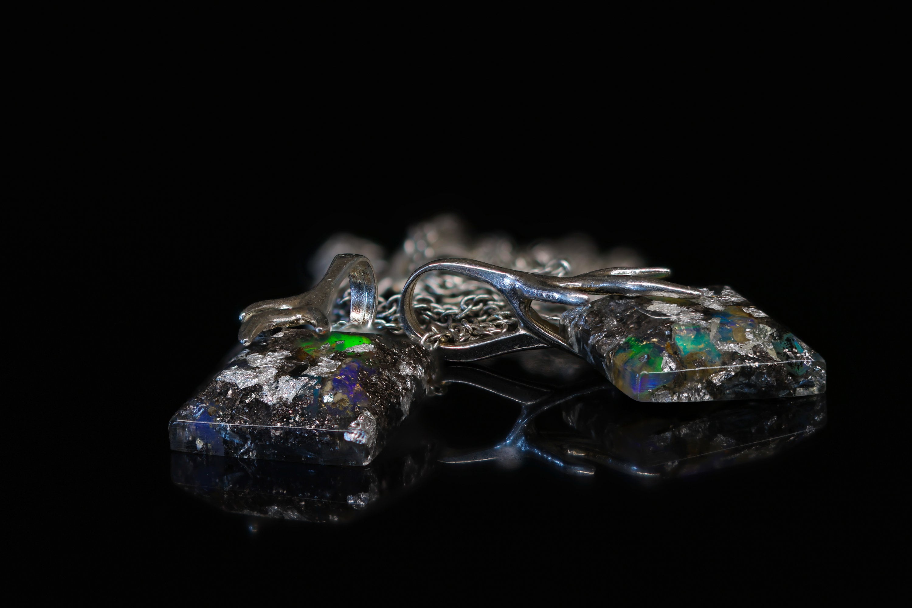 15x15mm Opal Kettenanhänger mit Wurzelfassung aus 925 Sterling Silber Made in Germany Orgonit Anhänger Heilstein Schmuck