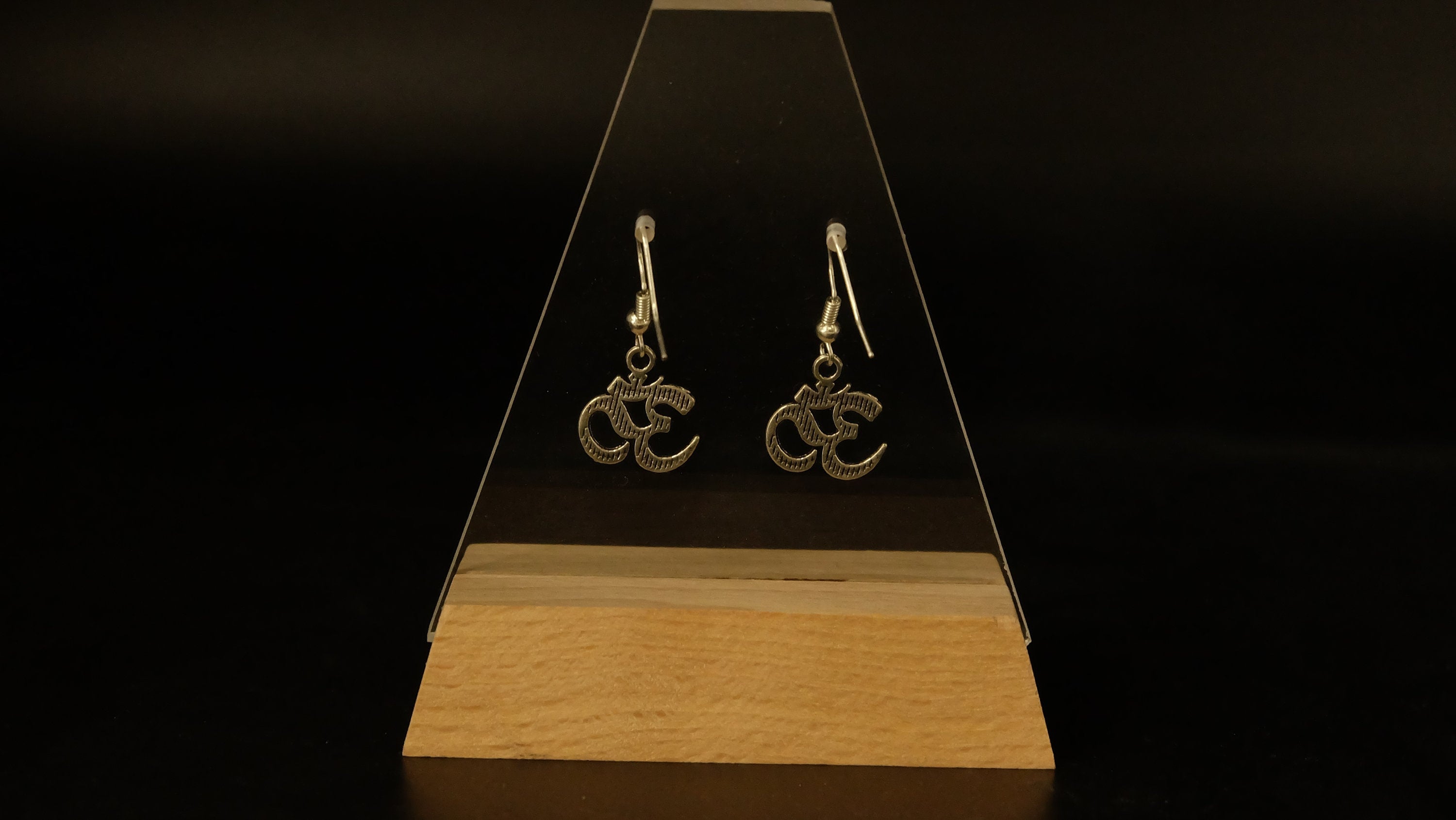 Om Ohrringe aus 925 Sterling Silber und Edelstahl
