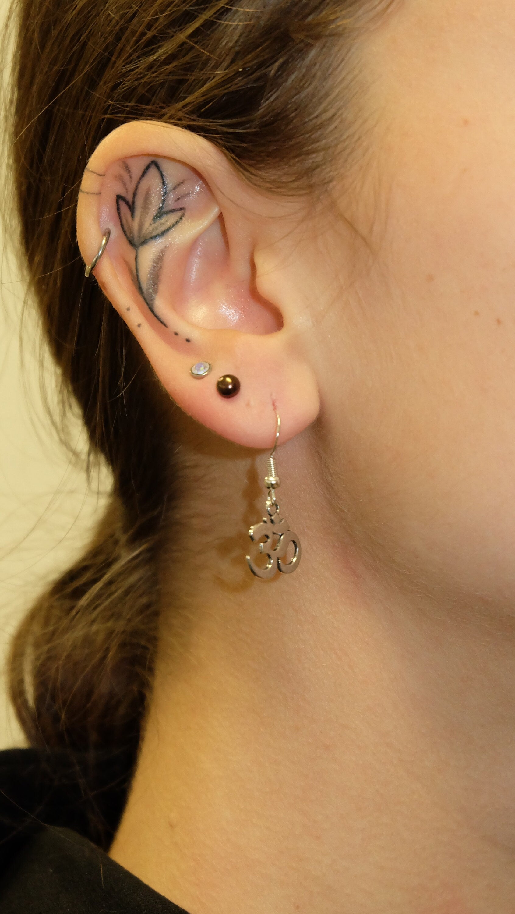 Om Ohrringe aus 925 Sterling Silber und Edelstahl