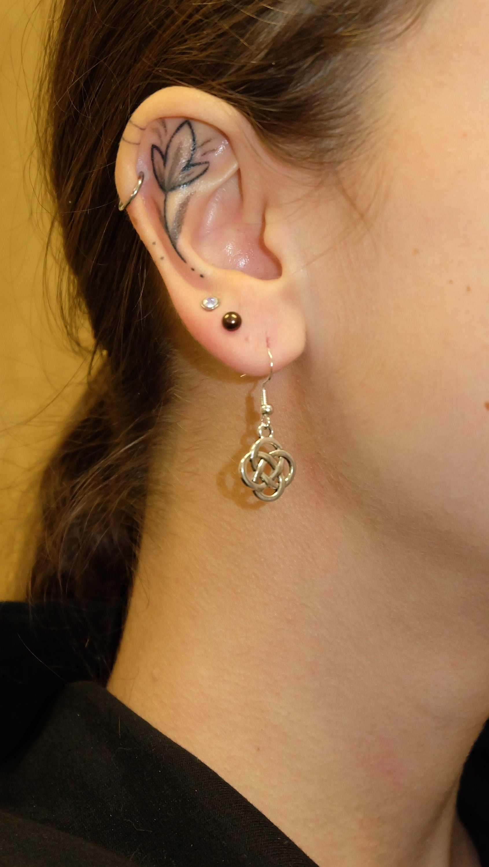 Keltischer Knoten Ohrringe aus Edelstahl & 925 Sterling Silber - 18x15mm - Handmade - Celtic Design
