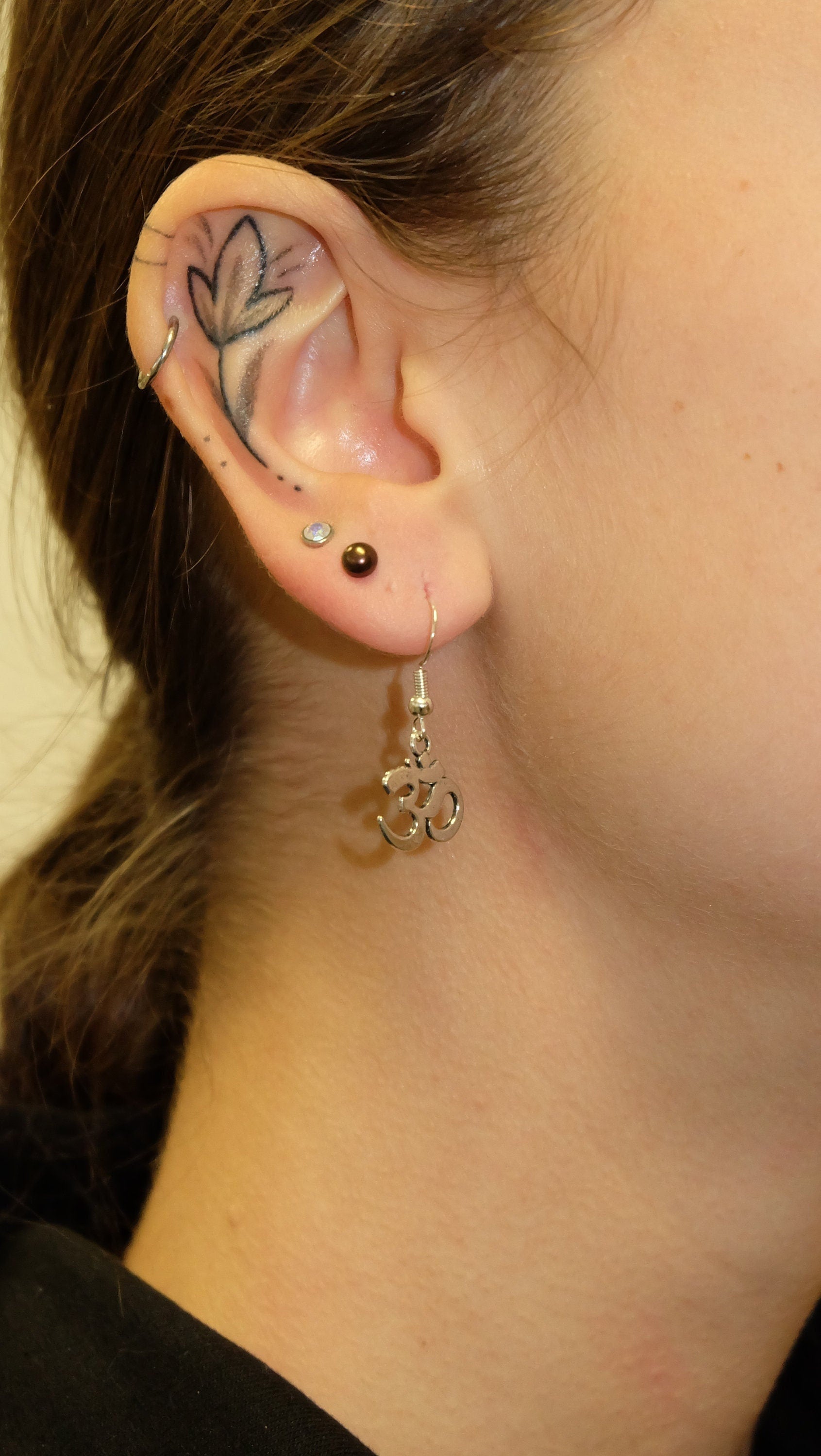 Om Ohrringe aus 925 Sterling Silber und Edelstahl