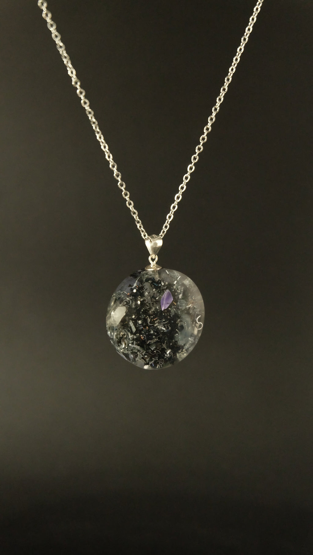 Orgonit Amulett mit Iolith Aquamarin und Silizium von Hand gefertigt mit DM 30mm in 925 Sterling Silber