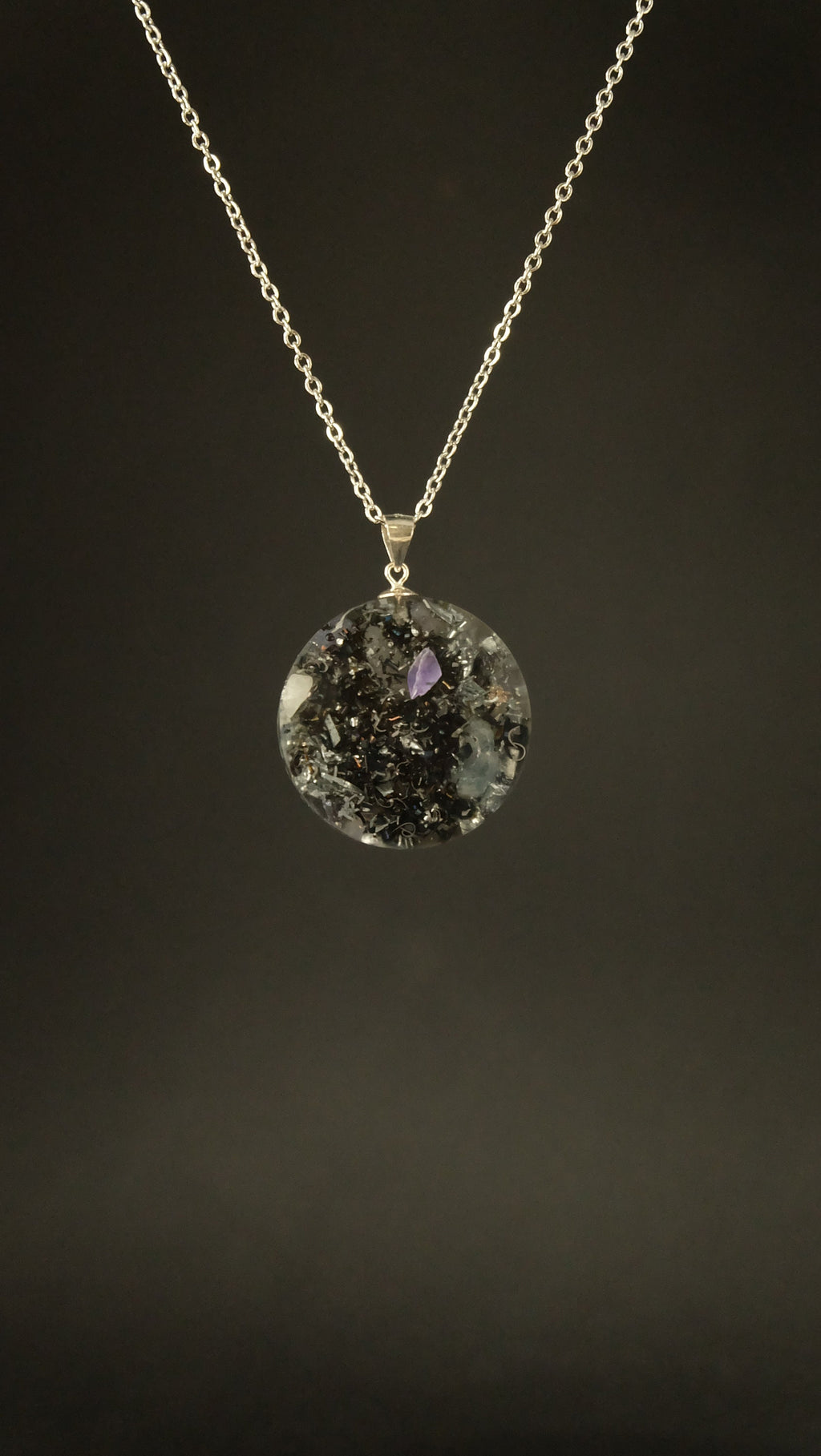 Orgonit Amulett mit Iolith Aquamarin und Silizium von Hand gefertigt mit DM 30mm in 925 Sterling Silber