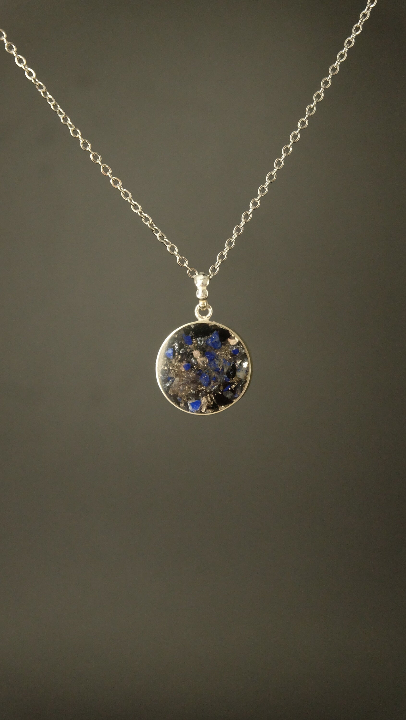 Lapislazuli Amulett aus 925 Sterling Silber und Silizium 20mm DM von Hand gefertigt