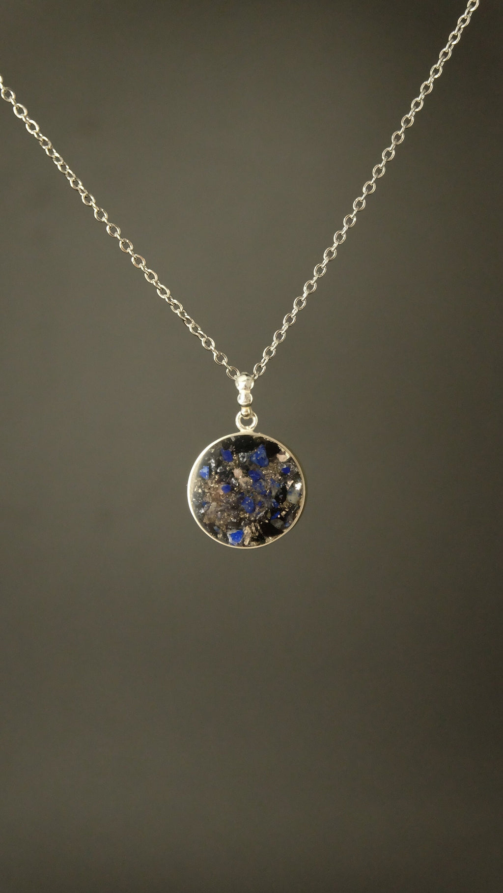 Lapislazuli Amulett aus 925 Sterling Silber und Silizium 20mm DM von Hand gefertigt