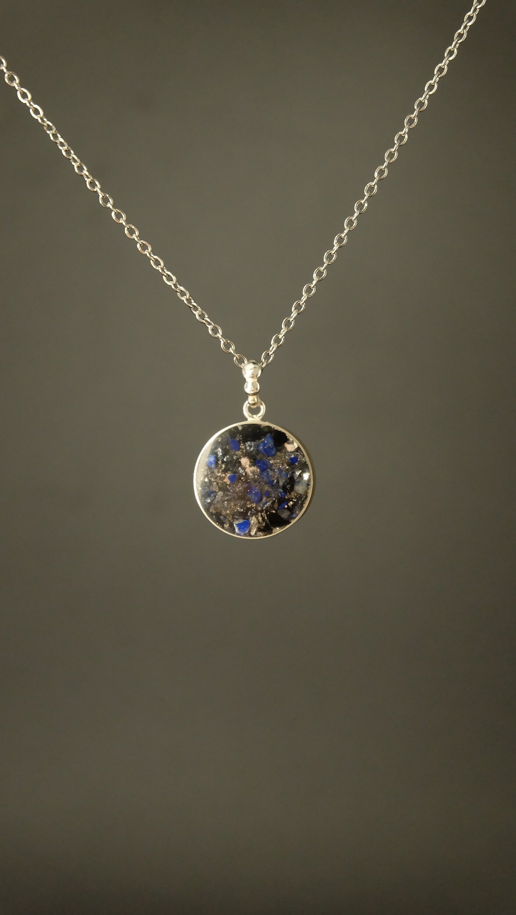 Lapislazuli Amulett aus 925 Sterling Silber und Silizium 20mm DM von Hand gefertigt