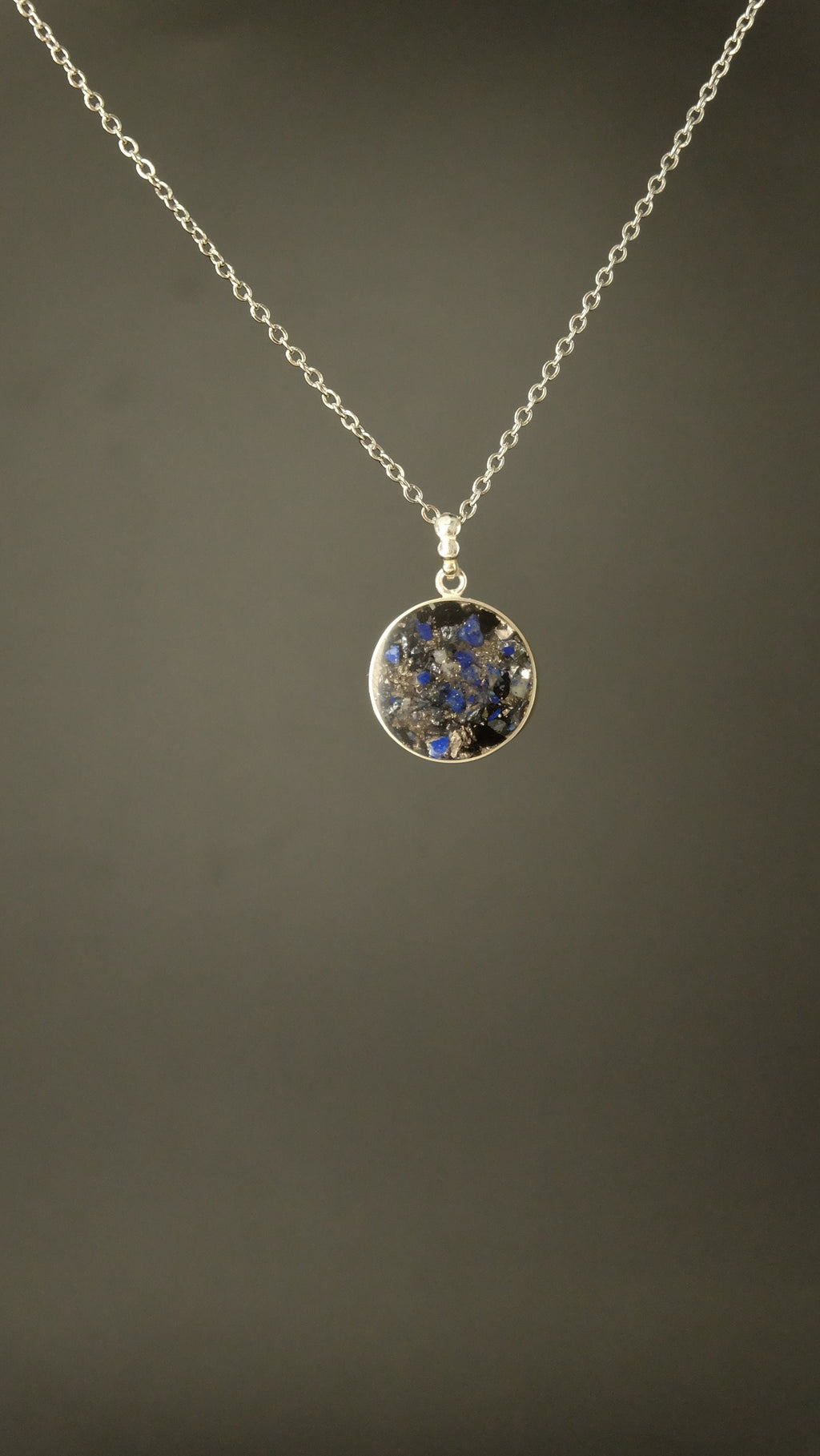 Lapislazuli Amulett aus 925 Sterling Silber und Silizium 20mm DM von Hand gefertigt