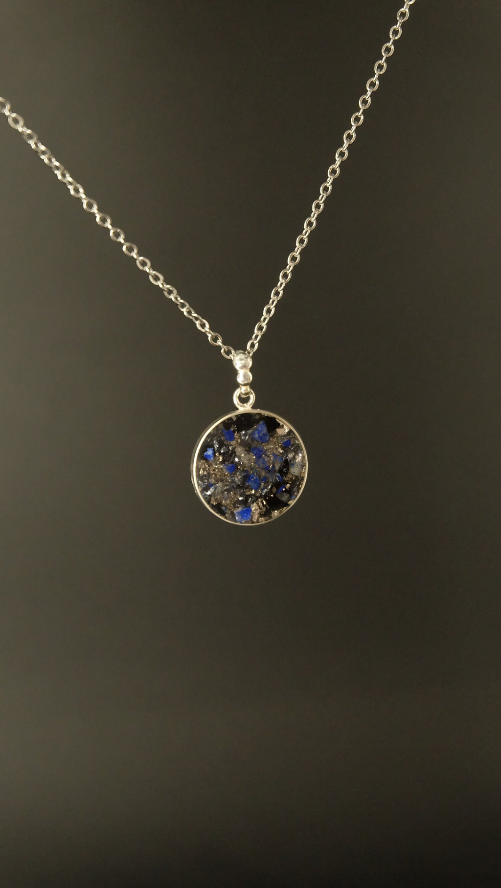 Lapislazuli Amulett aus 925 Sterling Silber und Silizium 20mm DM von Hand gefertigt