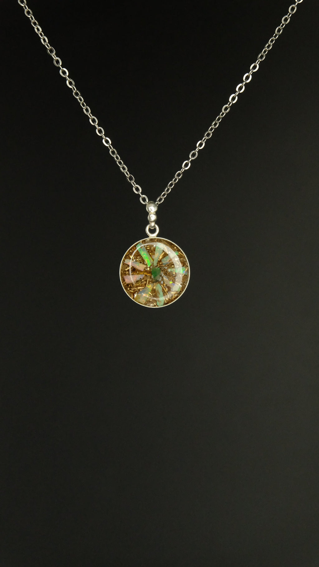 Opalblume 925 Sterling Silber Anhänger von Hand gefertigt aus Opal und Kunstharz Spezialanfertigung