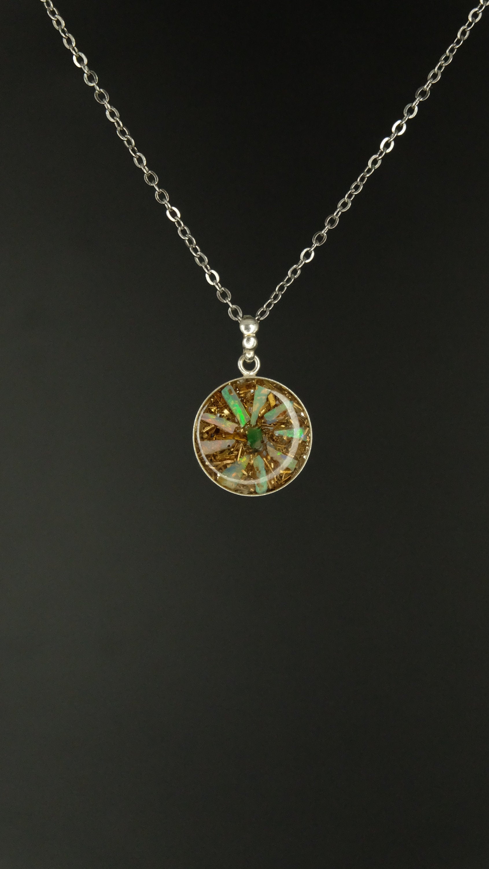 Opalblume 925 Sterling Silber Anhänger von Hand gefertigt aus Opal und Kunstharz Spezialanfertigung