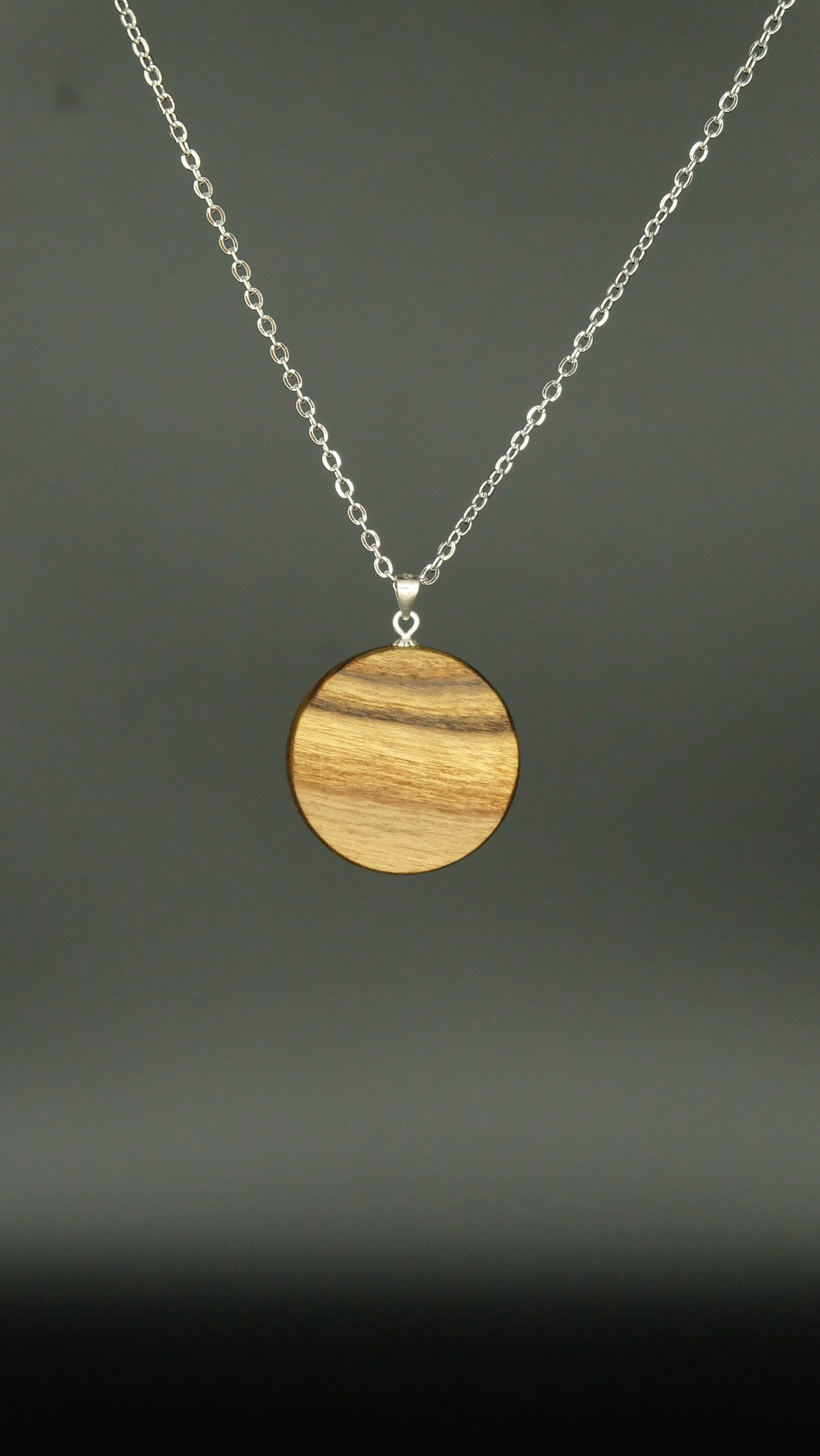 Holz Schmuckanhänger Orgonit Amulett aus Labradorit Amethyst und Essigbaumholz mit 925 Silber Öse Sonderanfertigung