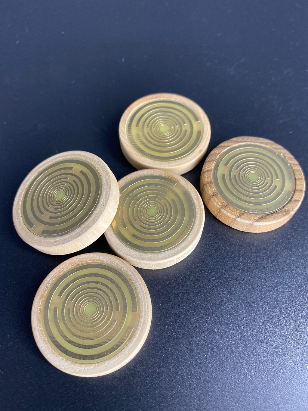 Lakhovsky Amulett aus italienischen Olivenholz zum Schutz vor 5G Strahlung Elektrosmog und für Chakra Harmonisierung und Blockadenlösung MWO