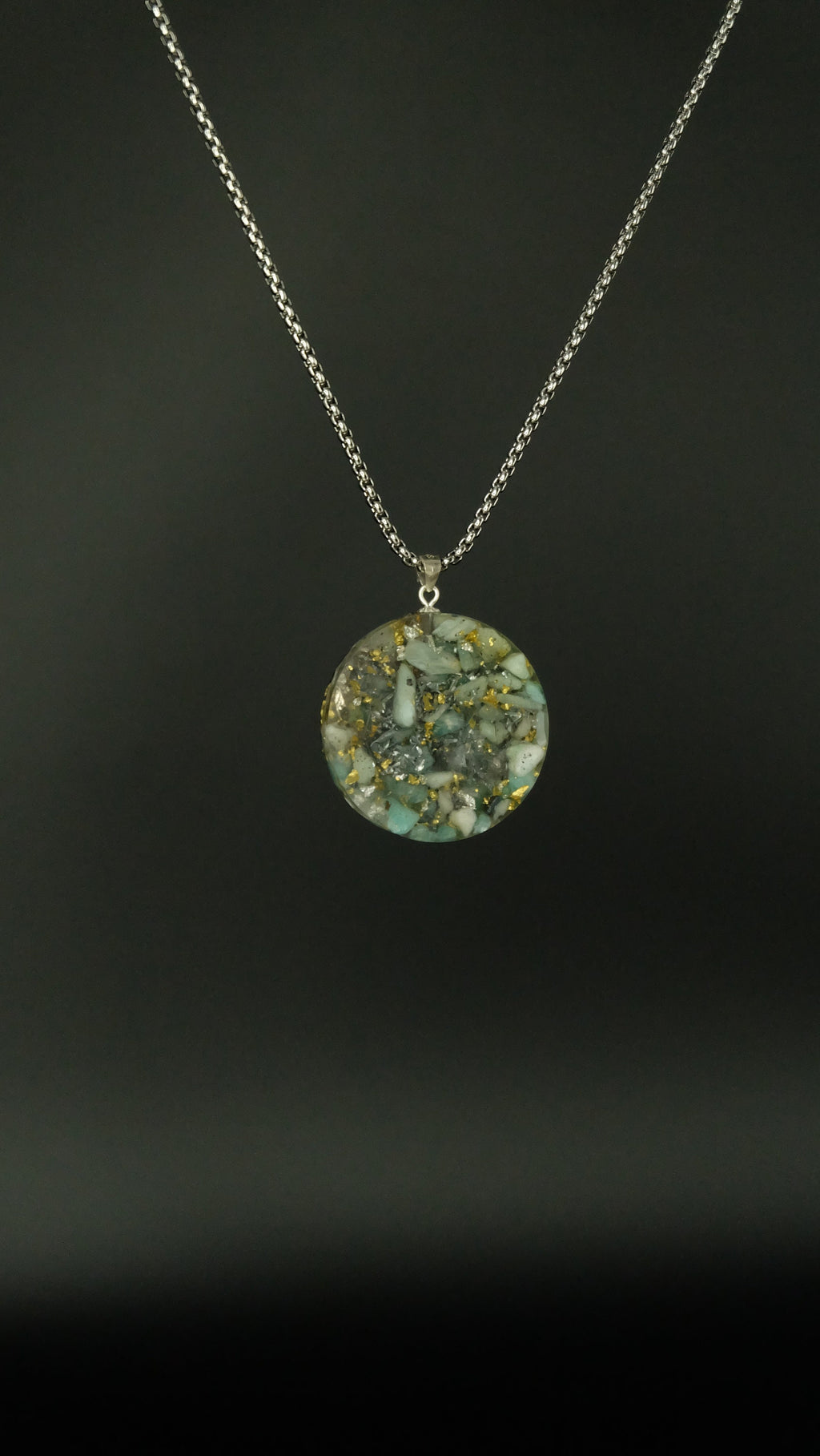 Orgonit Schmuck Anhänger Talisman Amulett mit Amazonit Aquamarin und Blattgold von Hand gefertigt in Deutschland UNIKAT Anfertigung