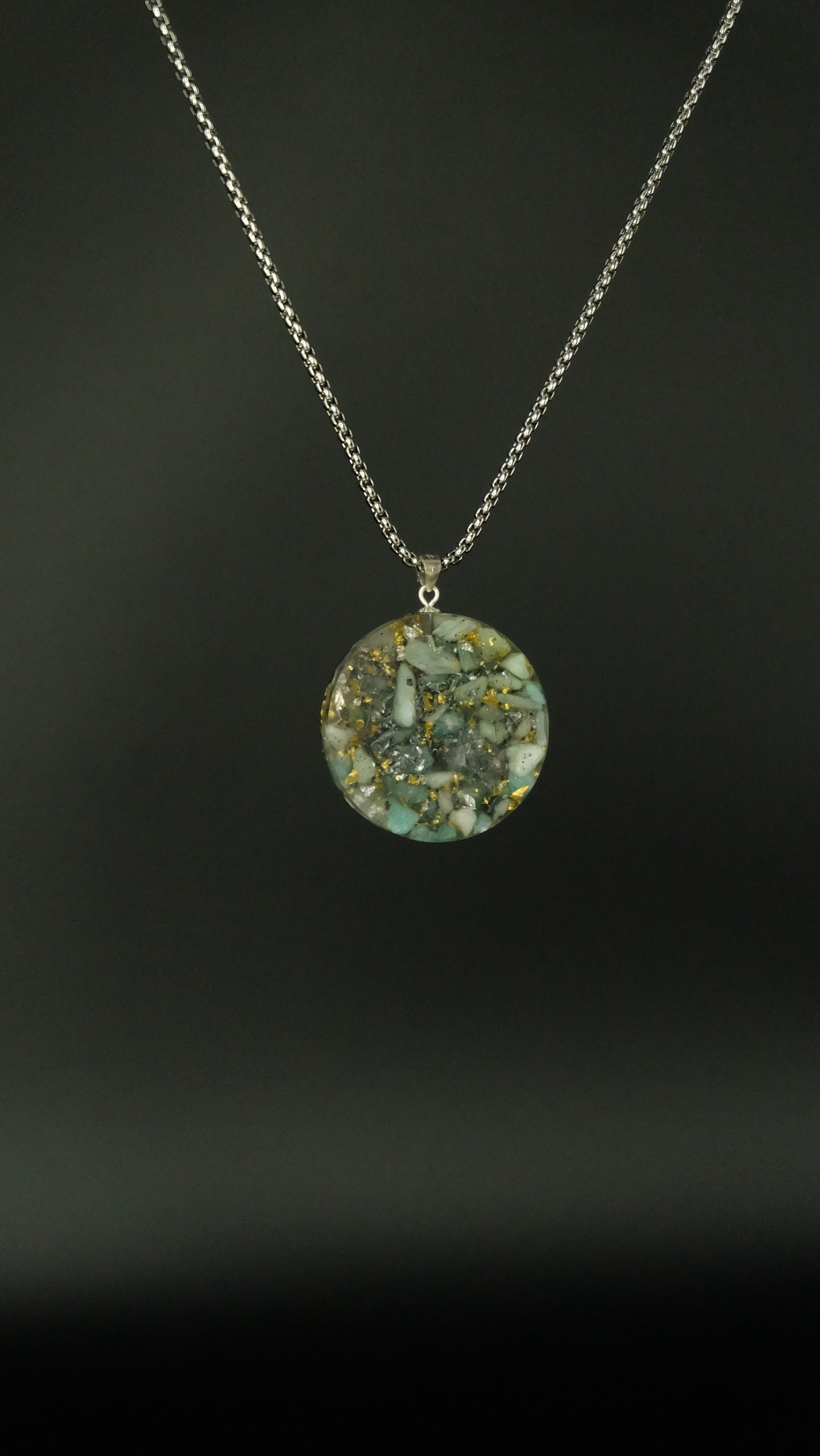Orgonit Schmuck Anhänger Talisman Amulett mit Amazonit Aquamarin und Blattgold von Hand gefertigt in Deutschland UNIKAT Anfertigung