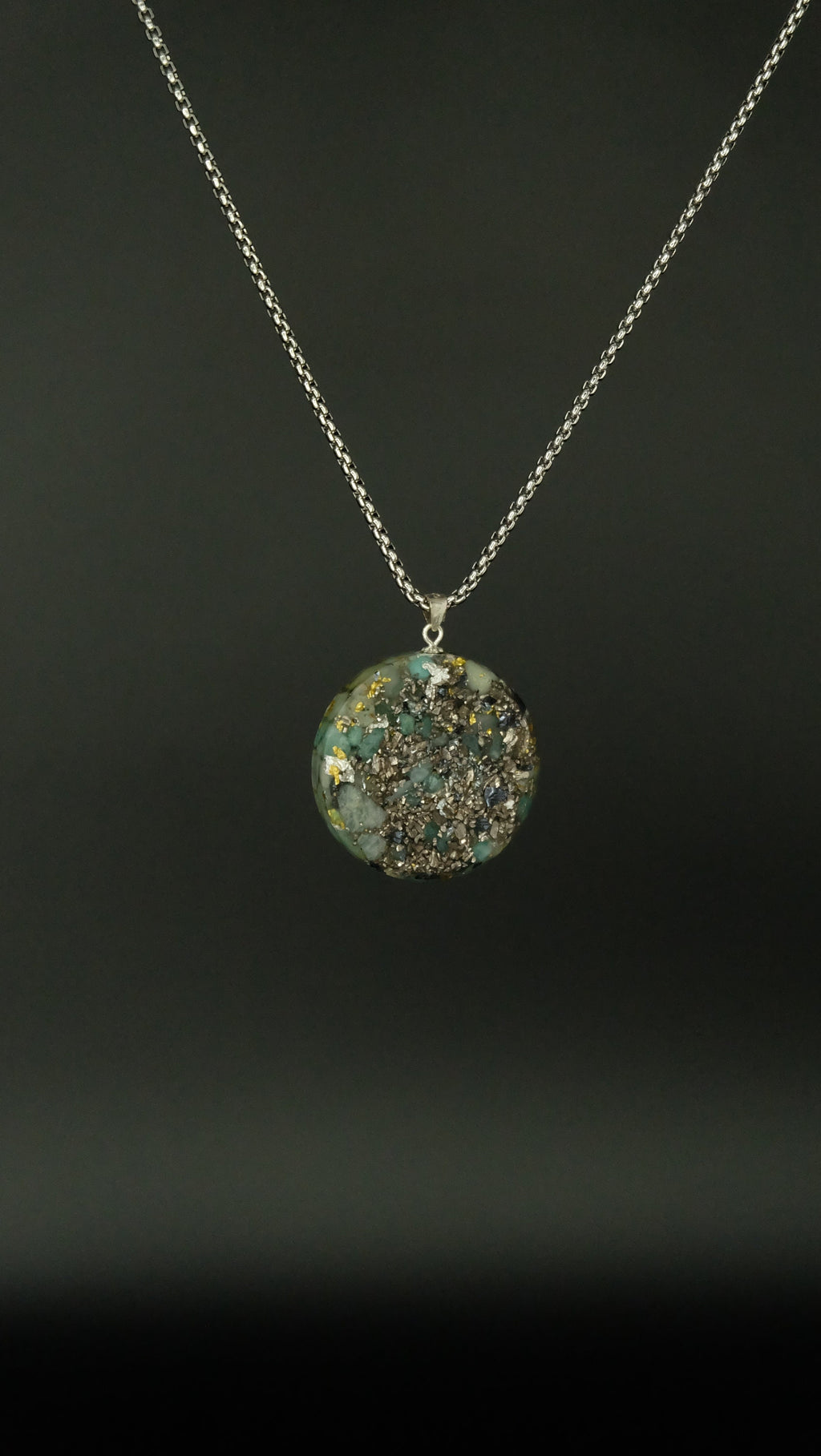 Orgonit Schmuck Anhänger Talisman Amulett mit Amazonit Aquamarin und Blattgold von Hand gefertigt in Deutschland UNIKAT Anfertigung