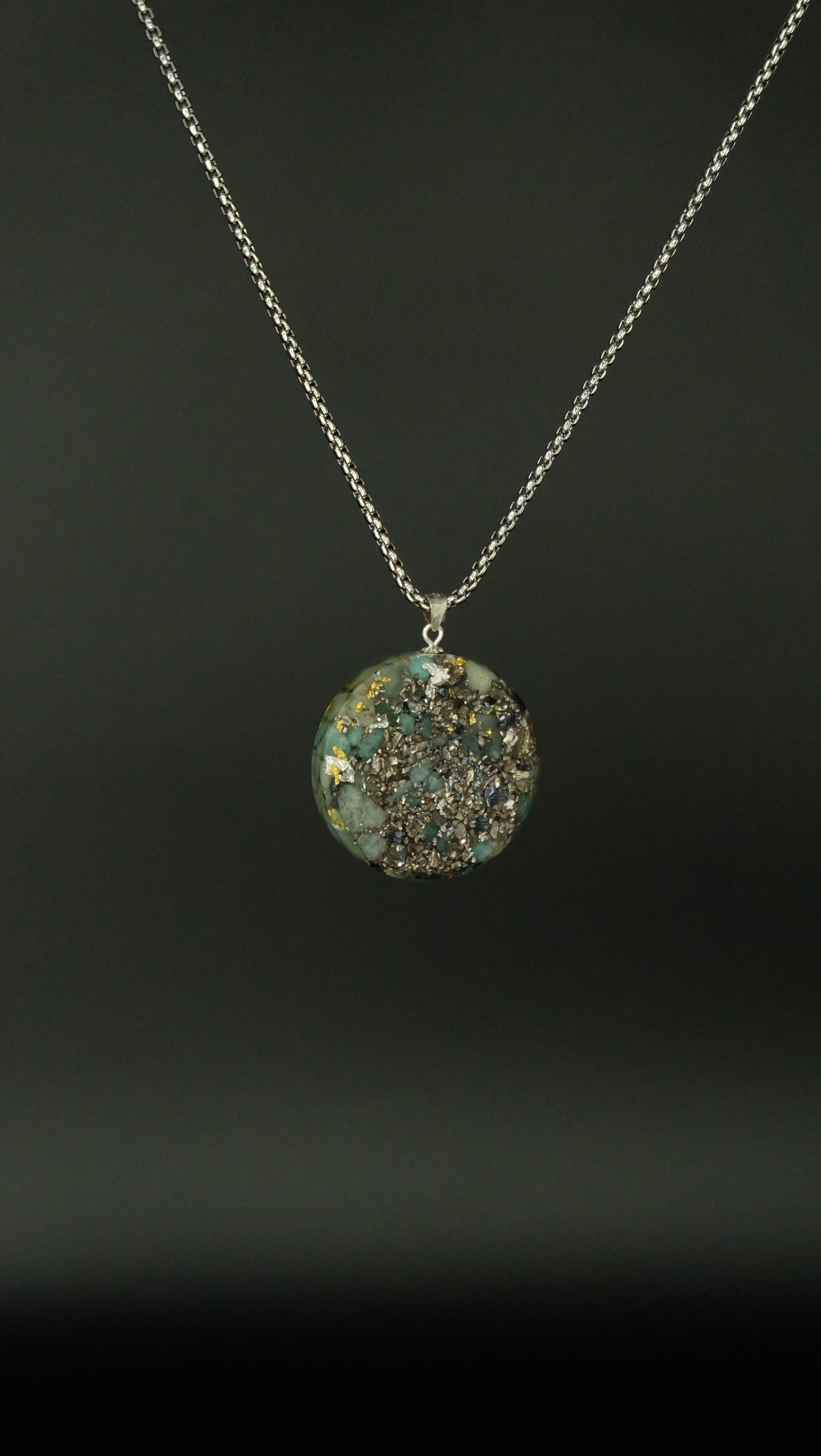 Orgonit Schmuck Anhänger Talisman Amulett mit Amazonit Aquamarin und Blattgold von Hand gefertigt in Deutschland UNIKAT Anfertigung
