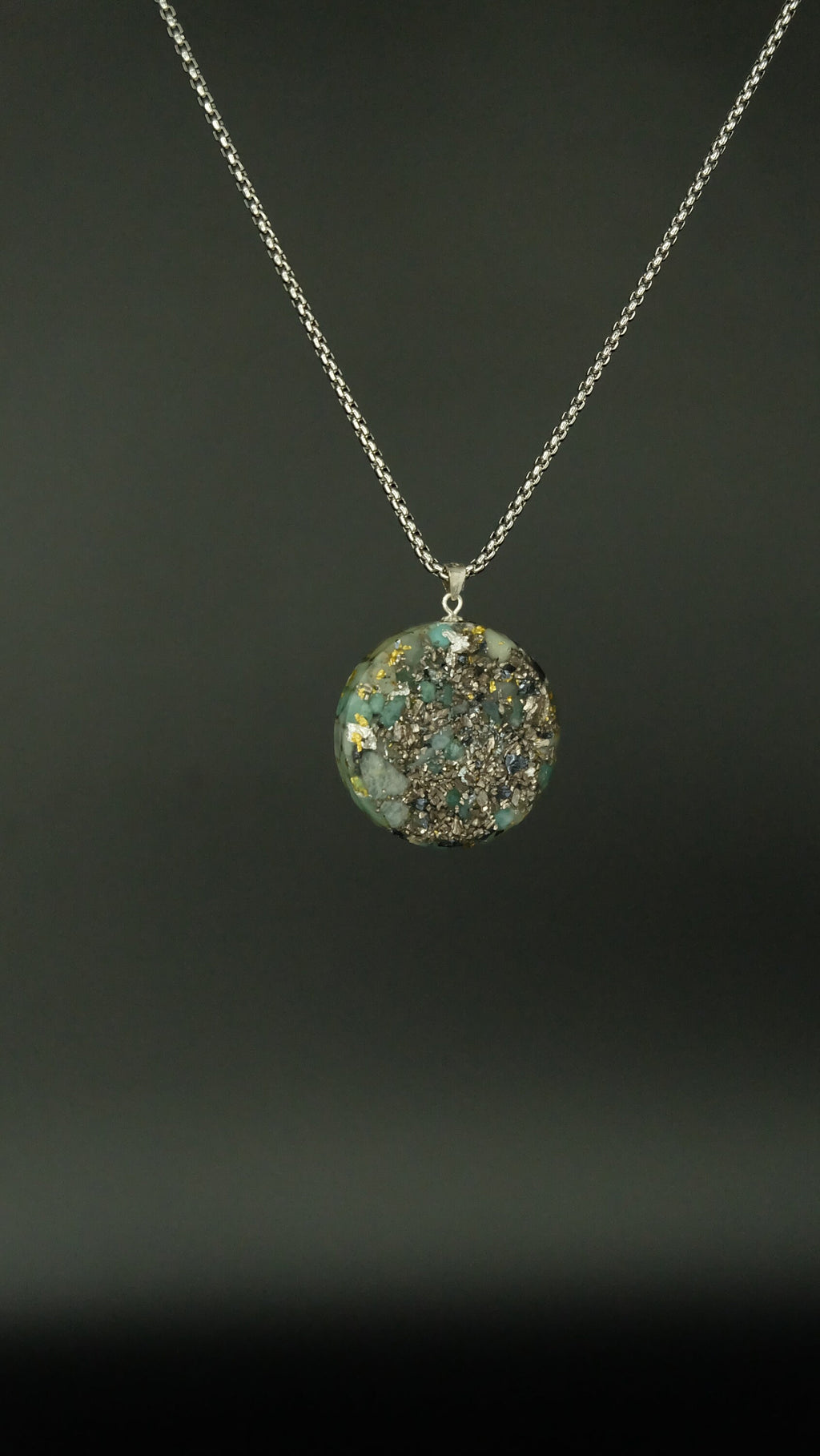 Orgonit Schmuck Anhänger Talisman Amulett mit Amazonit Aquamarin und Blattgold von Hand gefertigt in Deutschland UNIKAT Anfertigung