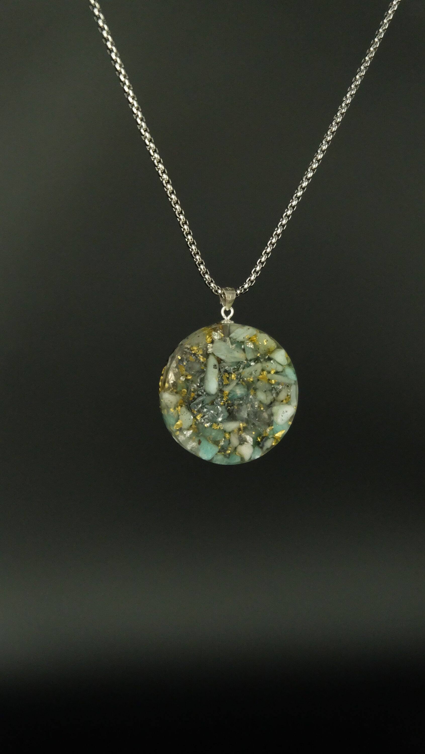 Orgonit Schmuck Anhänger Talisman Amulett mit Amazonit Aquamarin und Blattgold von Hand gefertigt in Deutschland UNIKAT Anfertigung