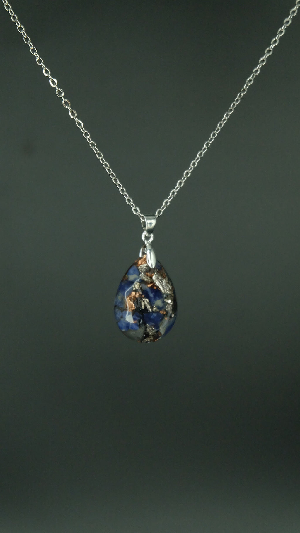 Sodalith Orgonit Schmuck Anhänger aus 925 Sterling Silber von Hand gefertigt in einer Schmuckmanufaktur in Deutschland