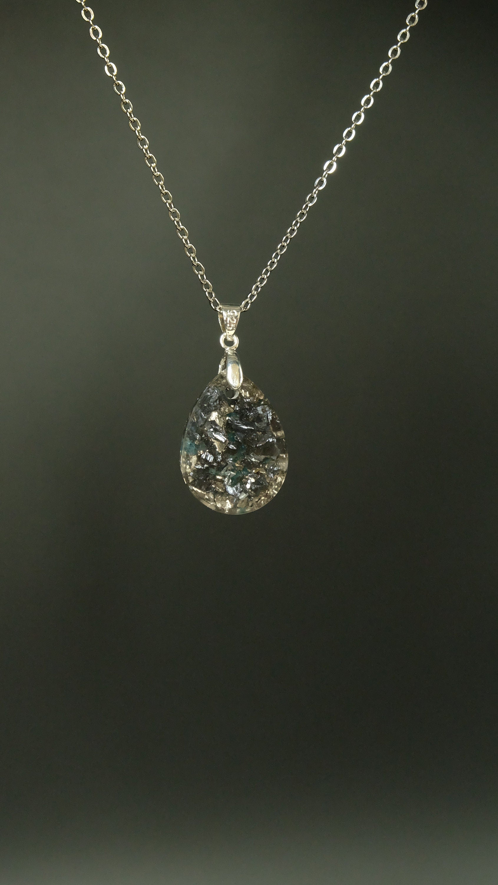 Apatit Tropfen Anhänger mit 925 Sterling Silber Silizium und Bergkristall