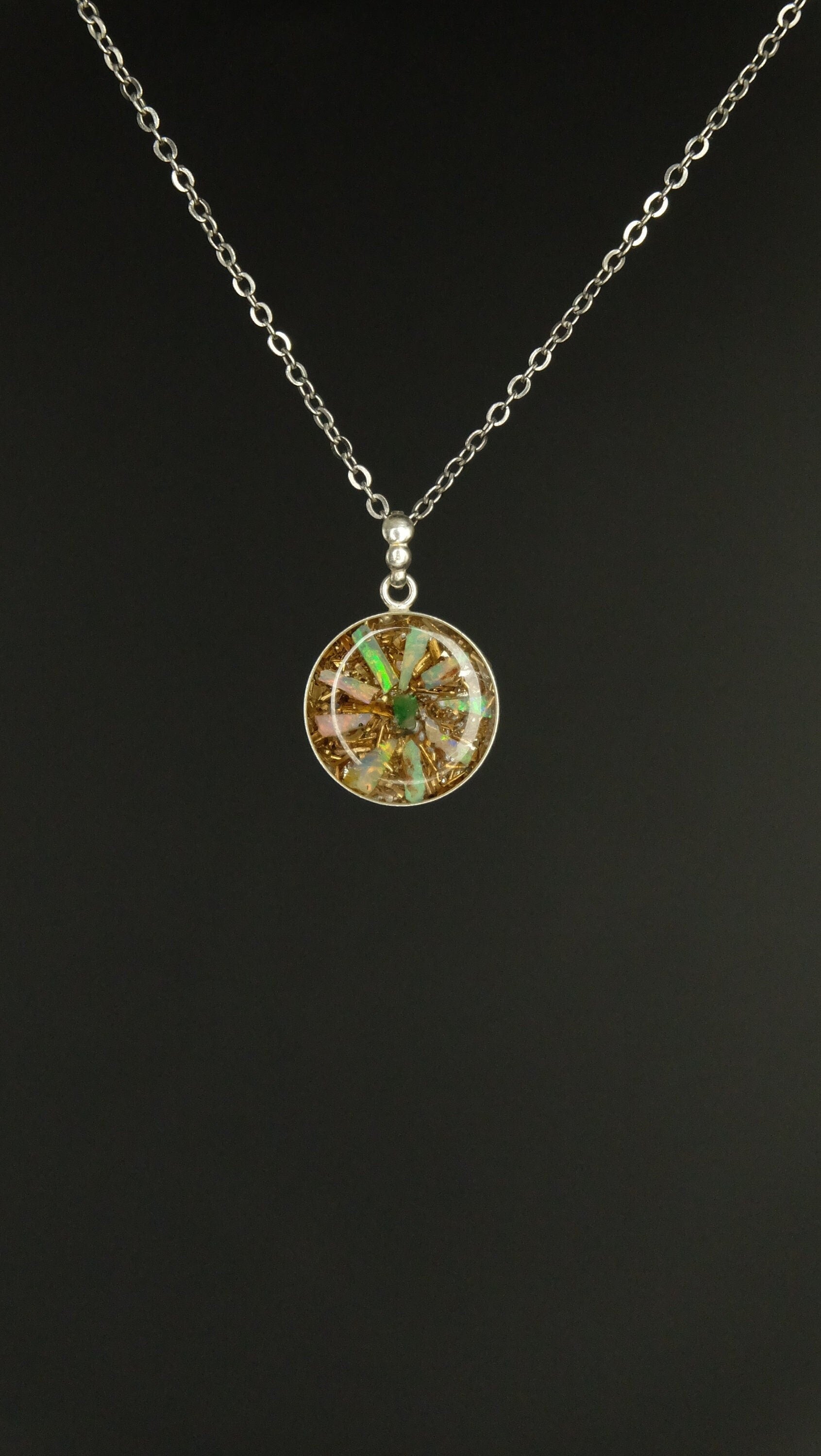 Opalblume 925 Sterling Silber Anhänger von Hand gefertigt aus Opal und Kunstharz Spezialanfertigung
