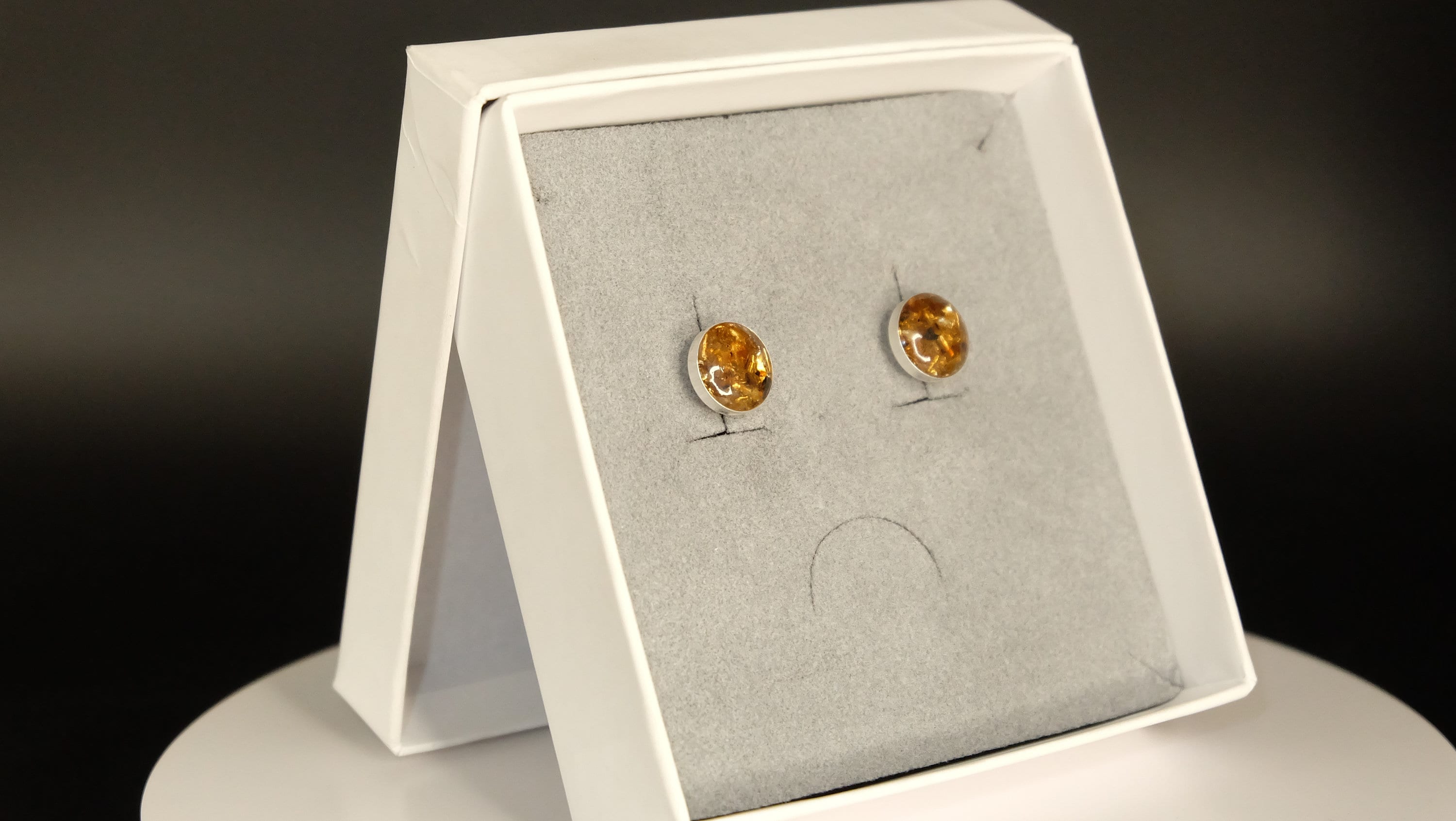 Bernstein 925 Sterling Silber Schmuck Ohrstecker aus modernem Herstellungsverfahren für Nachhaltigkeit hergestellt in Deutschland 10mm