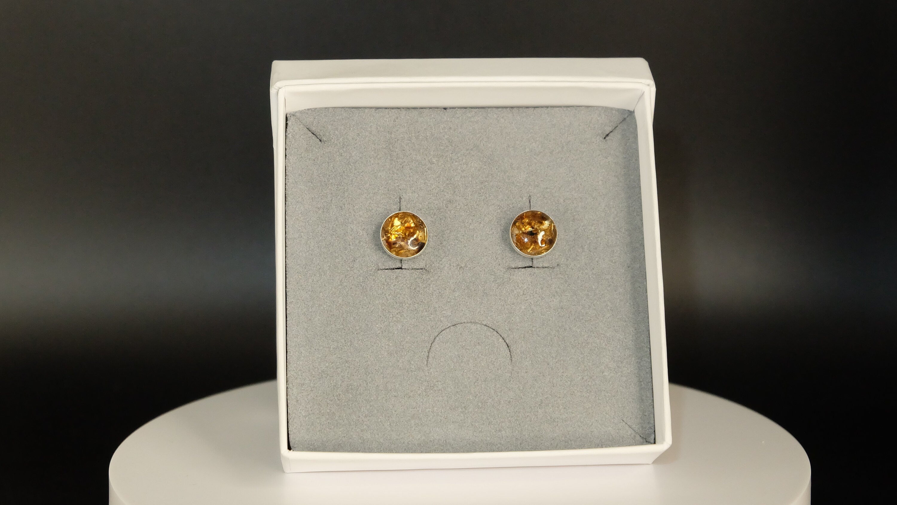 Bernstein 925 Sterling Silber Schmuck Ohrstecker aus modernem Herstellungsverfahren für Nachhaltigkeit hergestellt in Deutschland 10mm