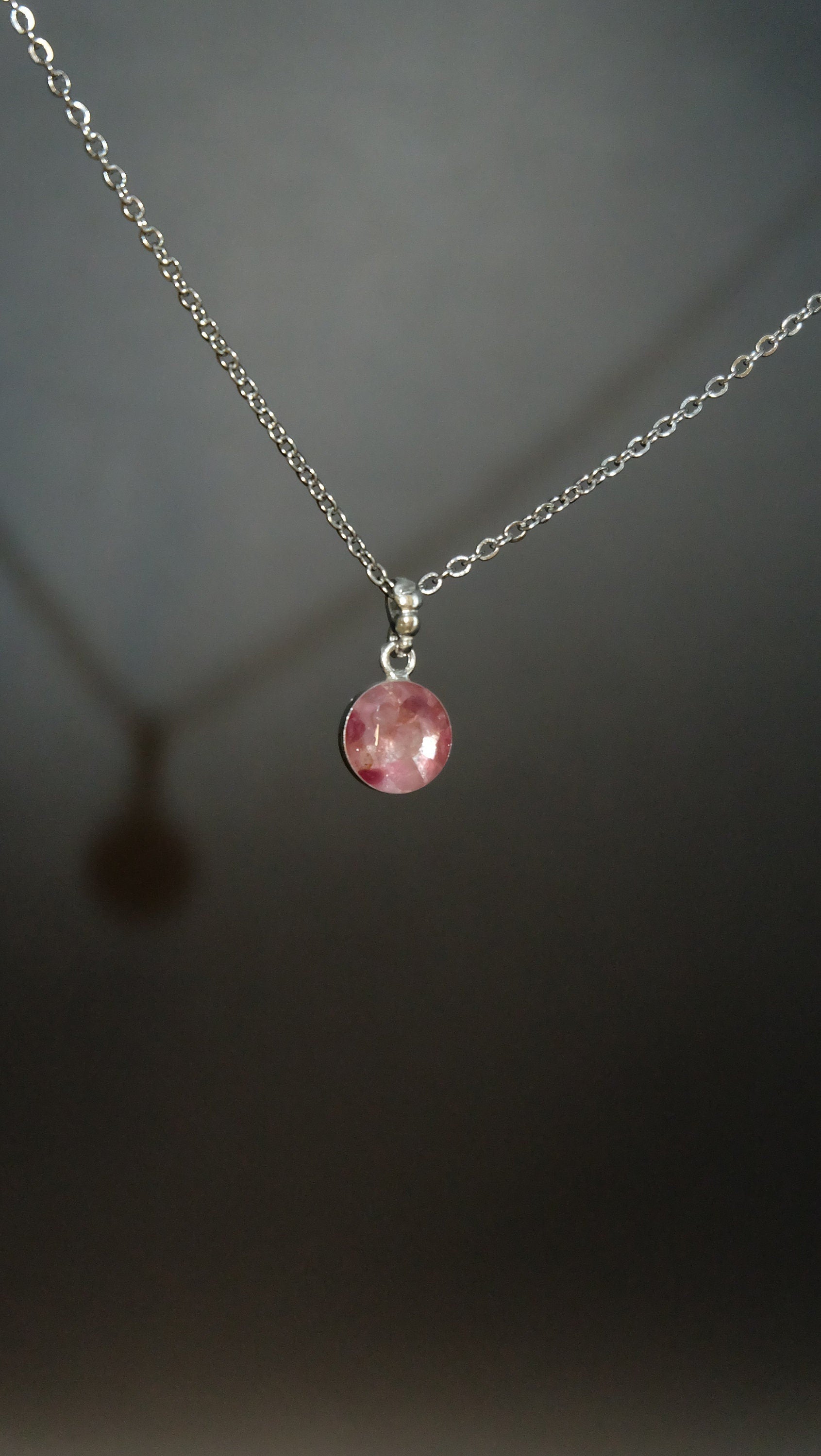 Rosa 925 Sterling Silber Anhänger mit Halskette aus echten Edelsteinen mit rotem Turmalin für Liebe und Partnerschaft Frauenschmuck Mädchen