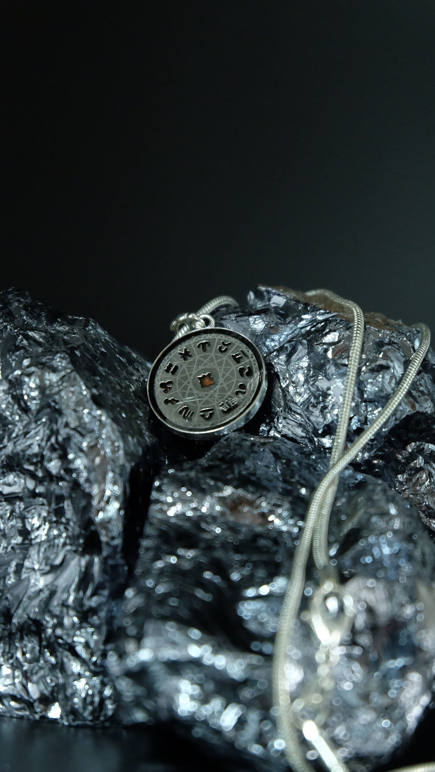 Tierkreis 925 Sterling Silber Amulett von Hand gefertigt Heilige Geometrie Orgonit Anhänger mit Opal 20mm Astrologie Schmuck