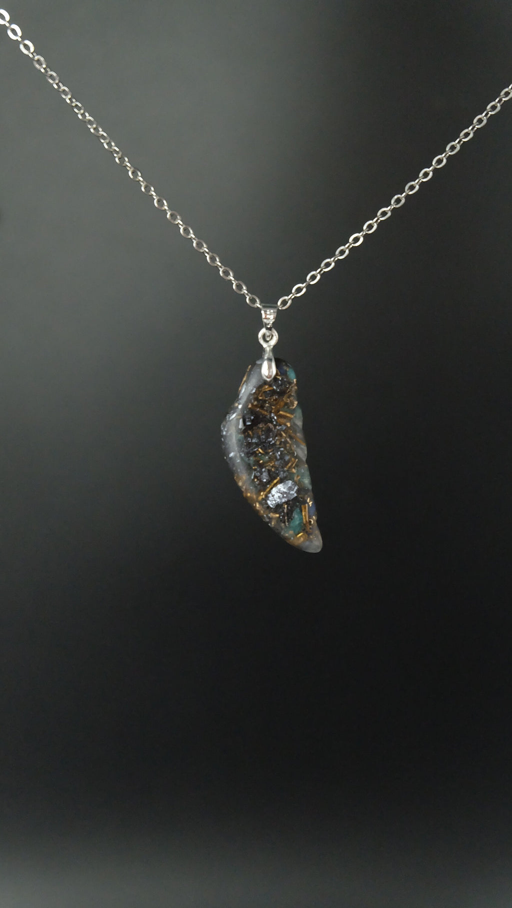 Schutzengel Talisman Orgonit Amulett von Hand gefertigt aus Sodalith und Amazonit