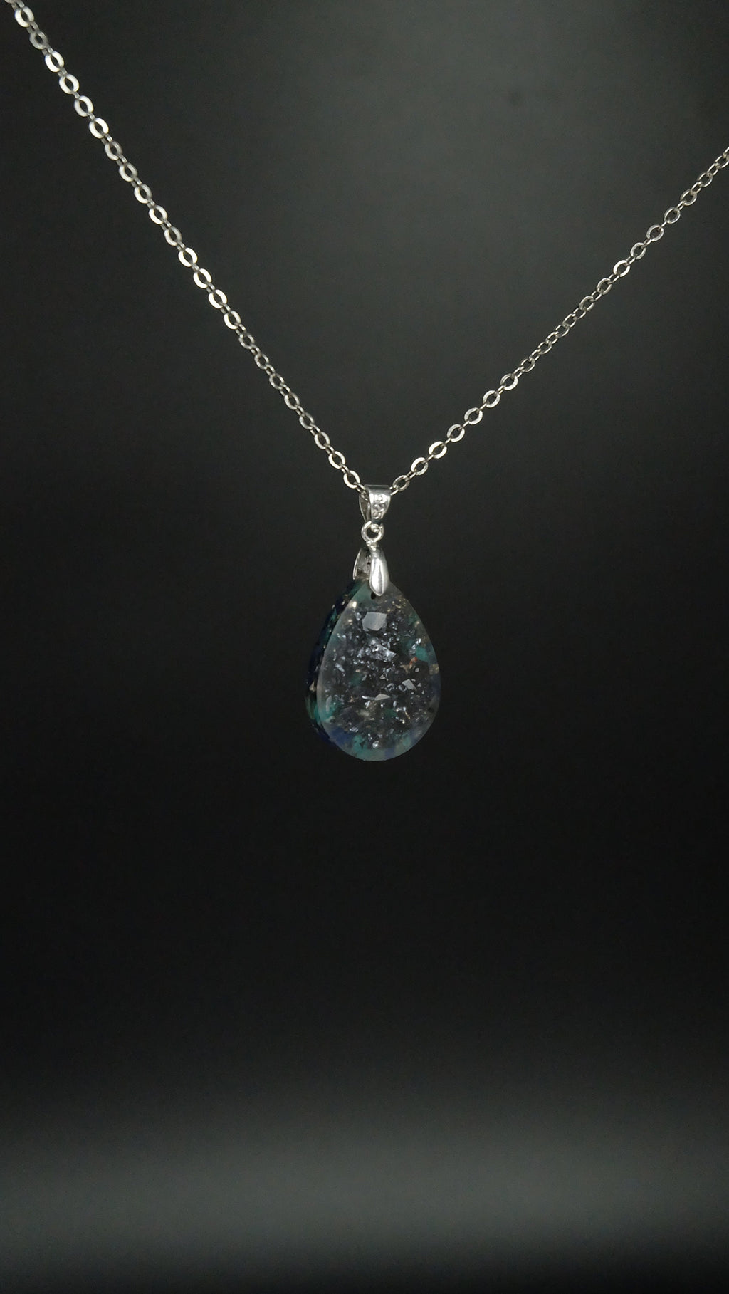 Keltisches Tropfenamulett aus Sodalith und Amazonit 925 Sterling Silberkette Versand aus Deutschland