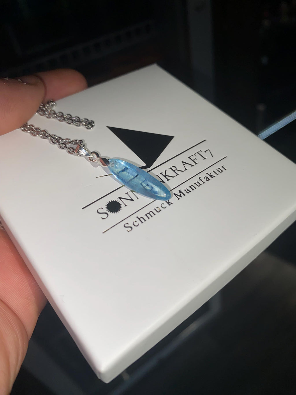 Topas Blau Edelstein Anhänger in AAA Qualität von Sonnenkraft7 - Edelsteinschmuck Blauer Topas Sehr selten - Sternzeichen Wassermann