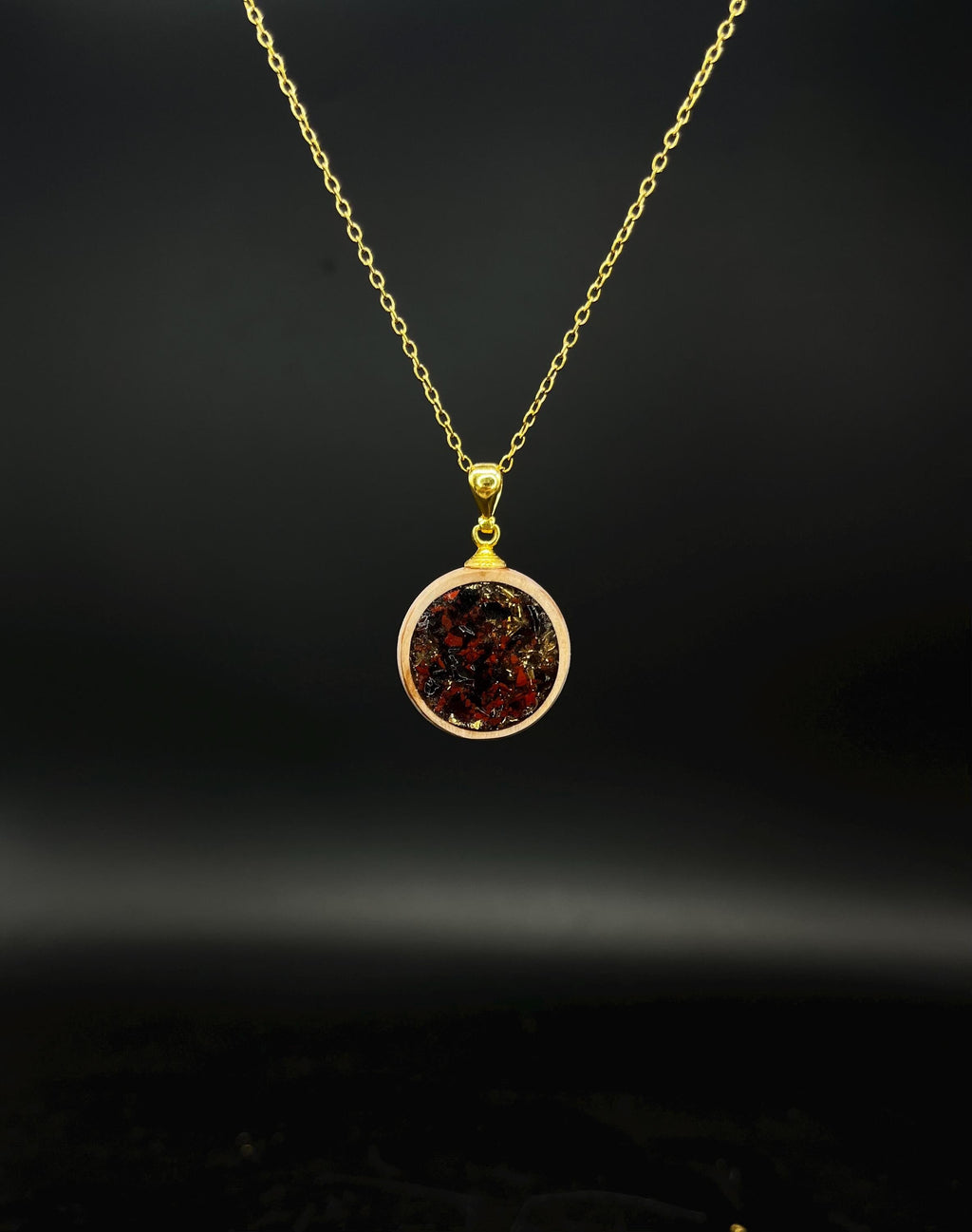 Orgonit Amulett aus Rotem Jaspis und Olivenholz mit 925 Silber Öse Sonderanfertigung mit DM 25mm von Hand hergestellt