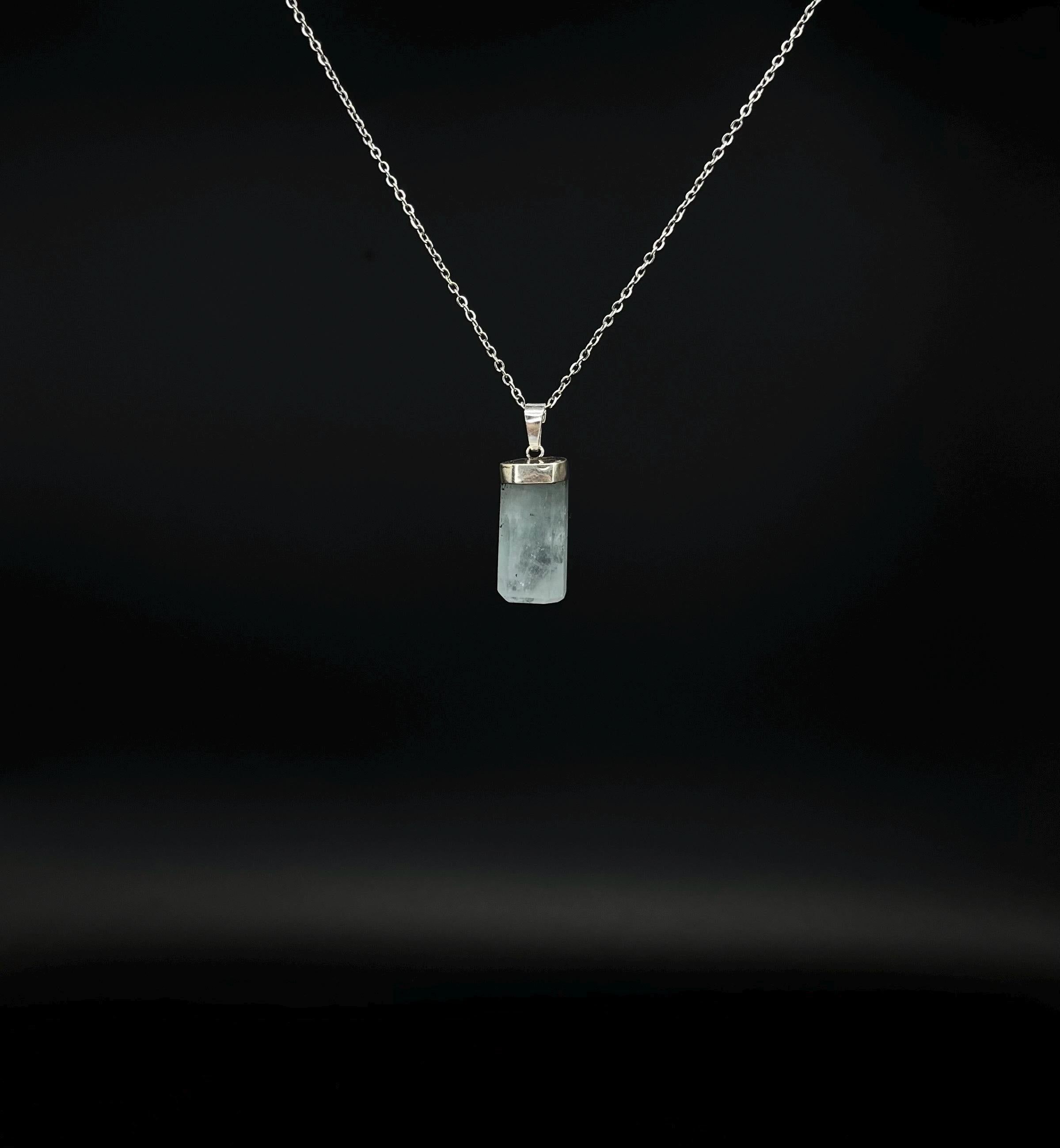 Natürlicher Eisblauer Aquamarin Anhänger mit 925 Sterling Silber Fassung 17x10mm in A-Qualität