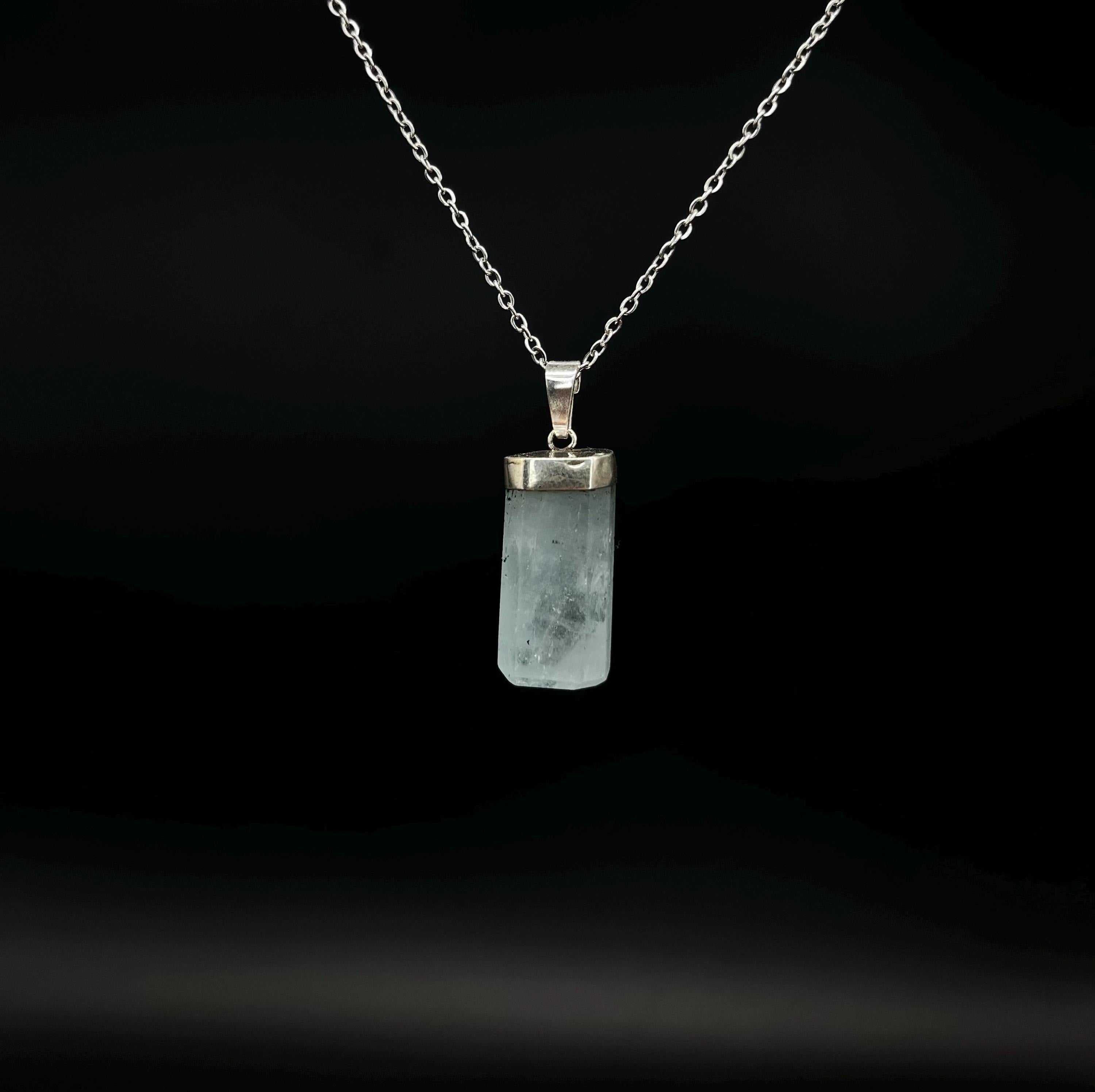 Natürlicher Eisblauer Aquamarin Anhänger mit 925 Sterling Silber Fassung 17x10mm in A-Qualität