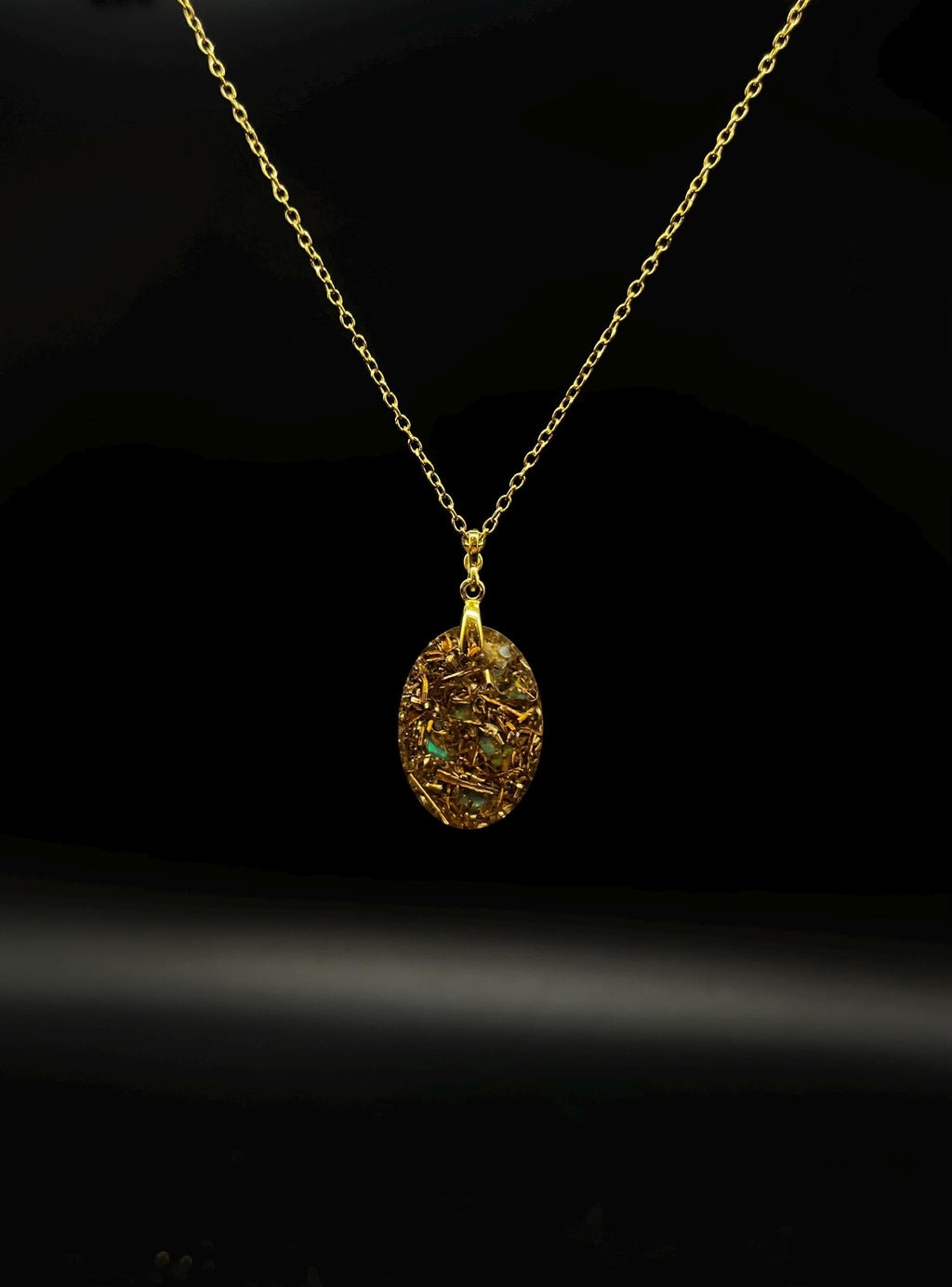 Opal Amulett aus 925 Sterling Silber verarbeitet mit strahlendem Edelopal Handarbeit aus Deutschland