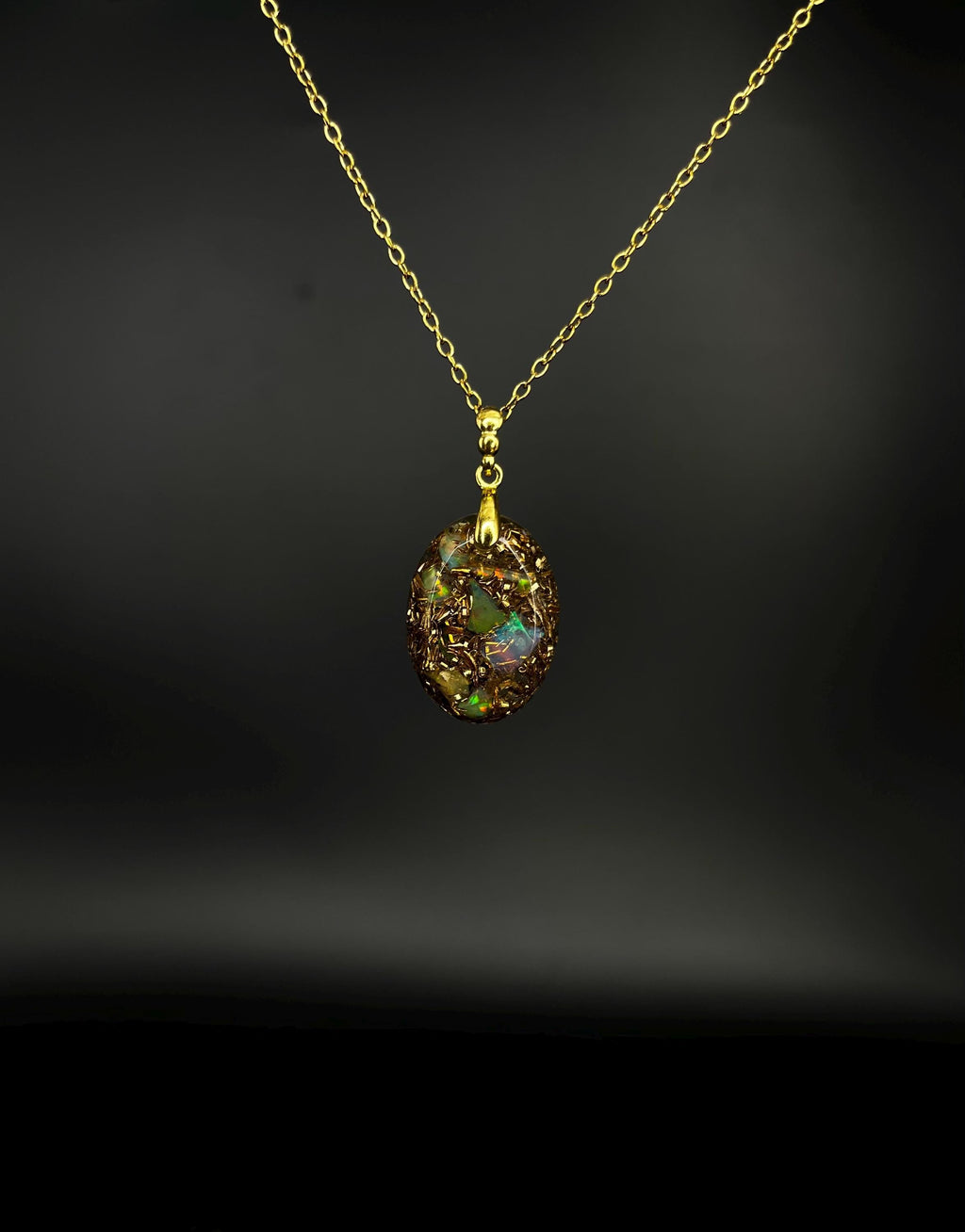 Opal Amulett aus 925 Sterling Silber verarbeitet mit strahlendem Edelopal Handarbeit aus Deutschland