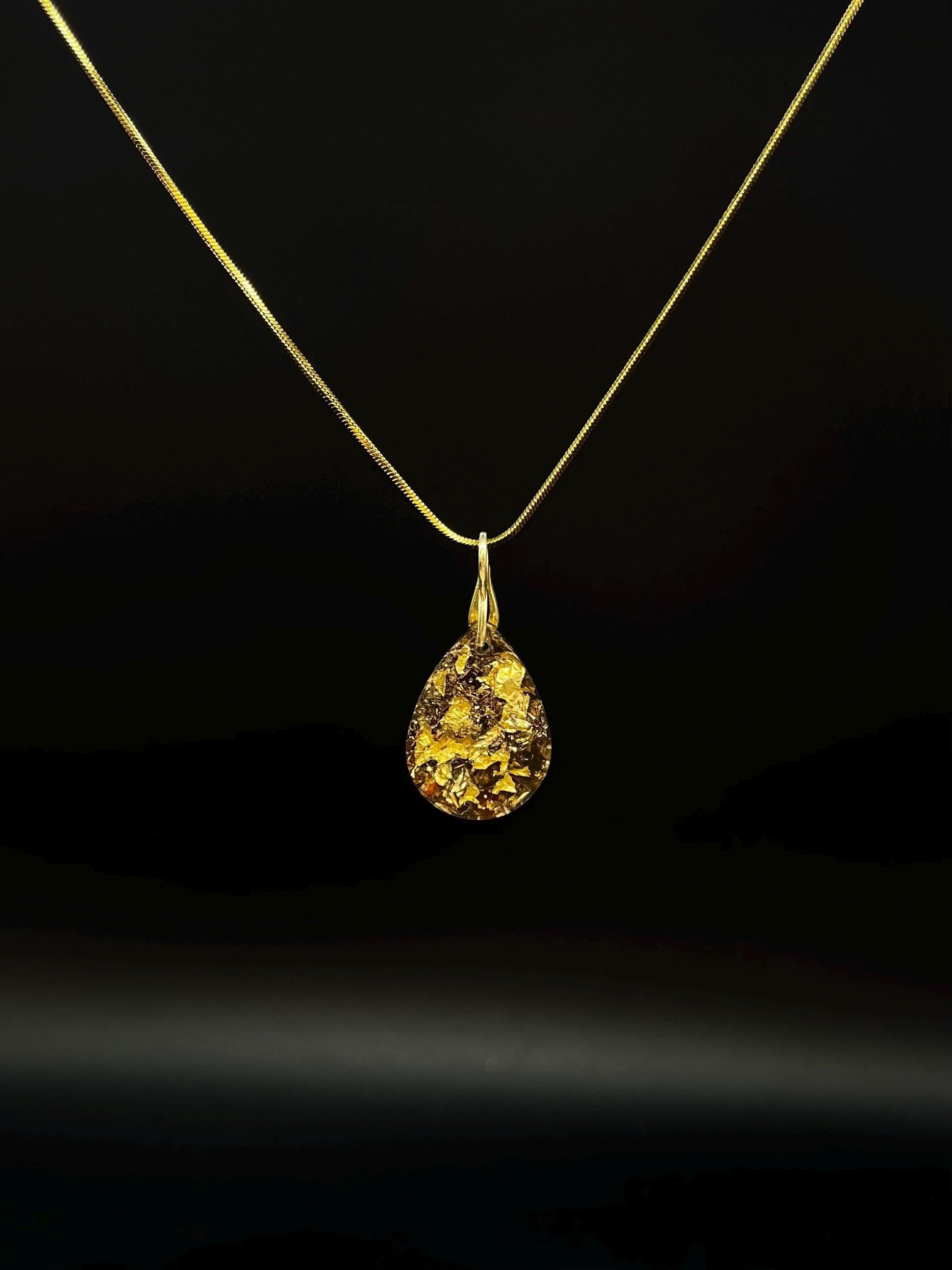 Bernstein Anhänger mit vergoldetem 925 Sterling Silber und Blattgold | Orgonit Amulett in Tropfenform | Weihnachtsgeschenk
