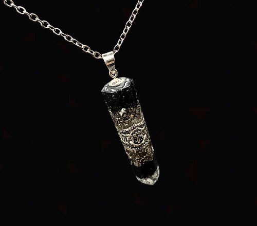 5G Strahlenschutz Runen Anhänger  | Nordisches Futhark Orgonit Amulett | Handgefertigter Mittelalter Schmuck mit Schungit & Bergkristall