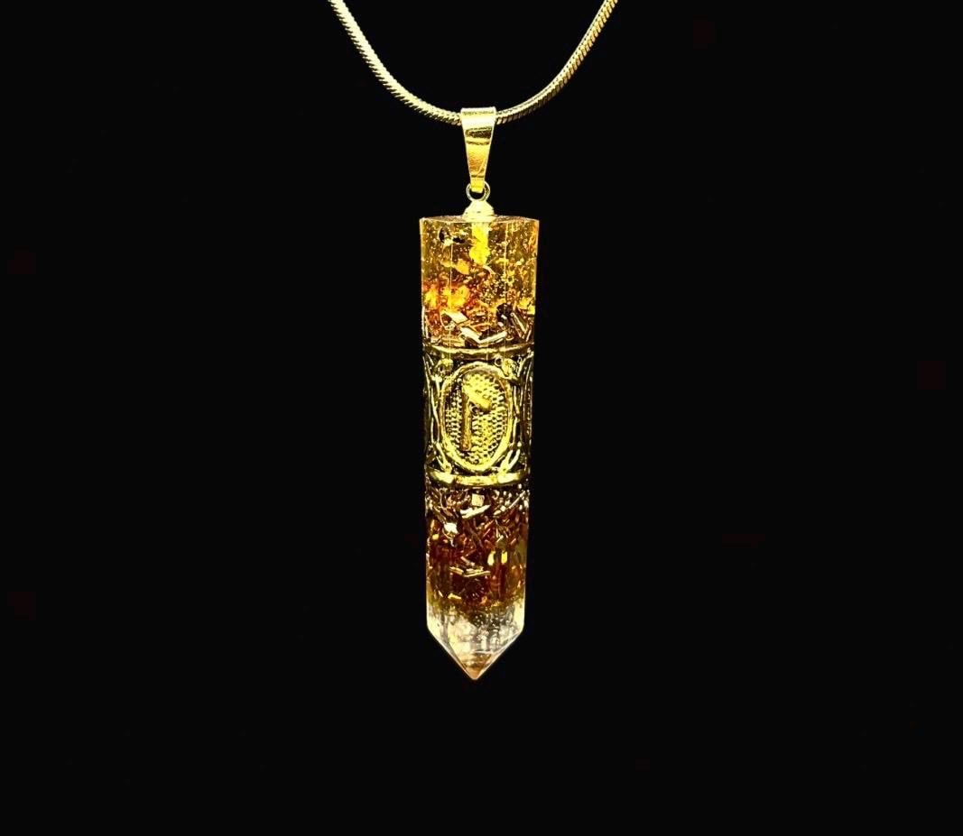 Bernstein Runen Amulett Orgonit Anhänger Mittelalter Schmuck aus echtem Bernstein für Schutz vor negativen Energien | Goldenes Schutzamulett